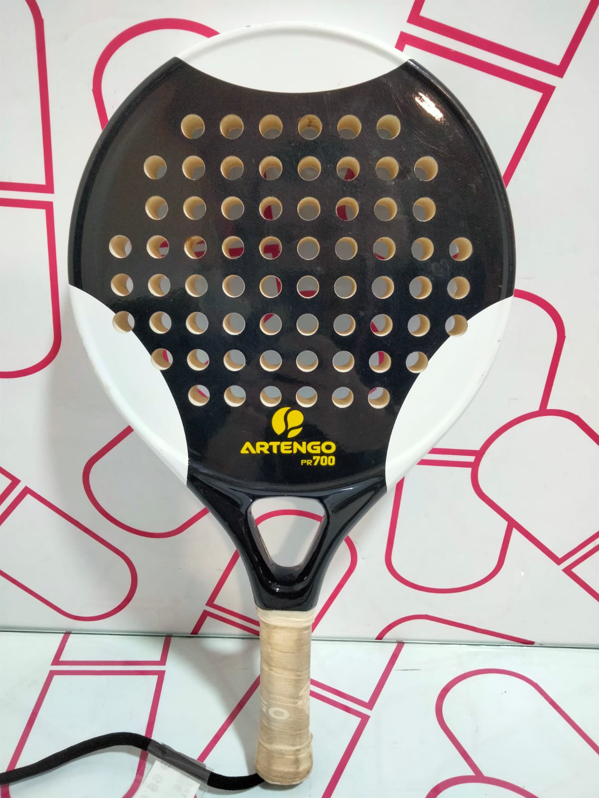 pala padel artengo 700